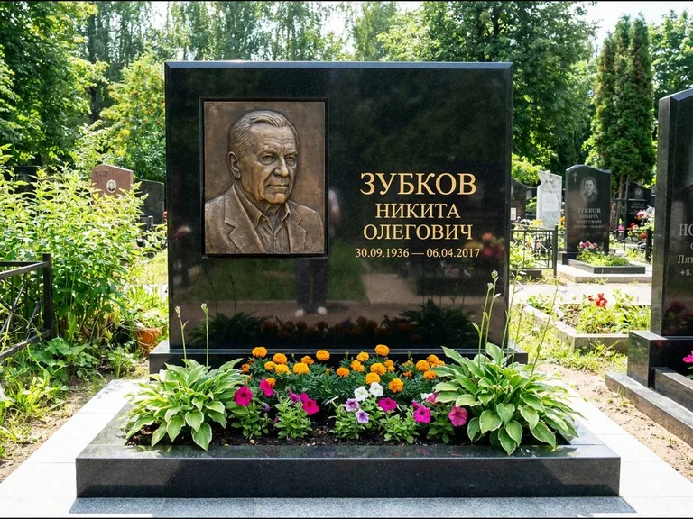 Памятник с барельефом — выполненная работа 19 в Новокузнецке