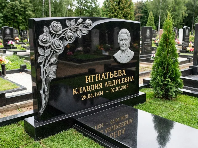 Памятник с барельефом — выполненная работа 45 в Новокузнецке