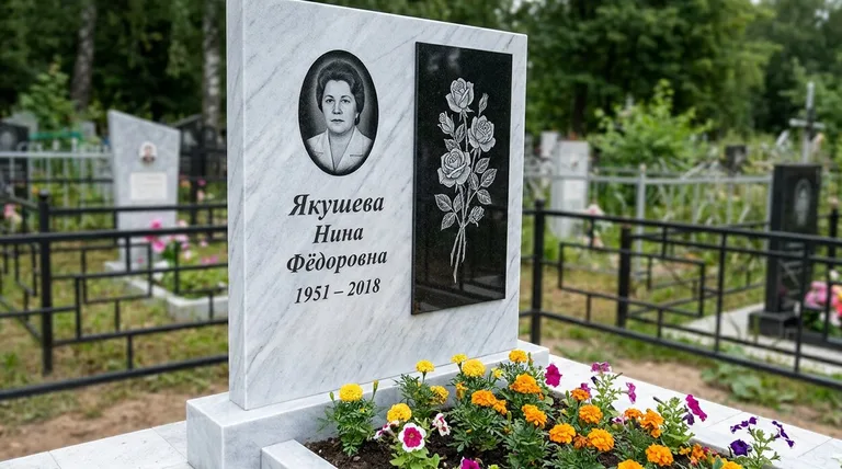 Памятник с гравировкой роз — выполненная работа «Якушева» в Новокузнецке