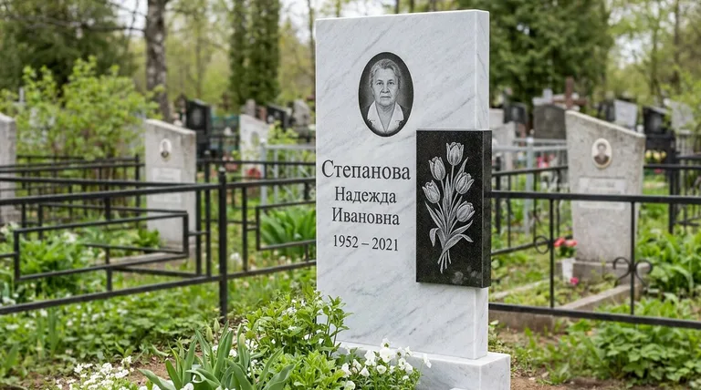 Памятник с гравировкой тюльпанов — выполненная работа «Степанова» в Новокузнецке