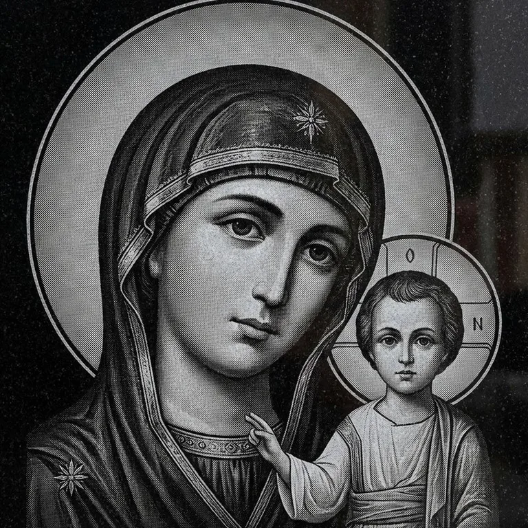 Эскиз иконы: Казанская (полутон) — детальный образ Богородицы, гравировка на памятник в Новокузнецке
