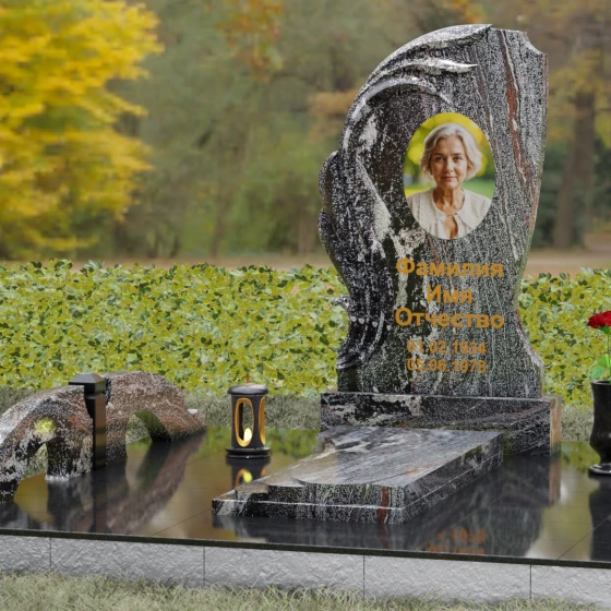 Гранитный вертикальный светский памятник в Ставрополе, гранит амфиболит, вид 4