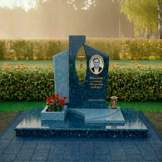 Православный гранитный памятник с крестом в Липецке, гранит Блю Перл